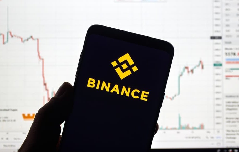 z5 - Financial Futurism - The NEXT TO FALL? Investor Claims Binance Has No CFO • ProCoinNews - SOL